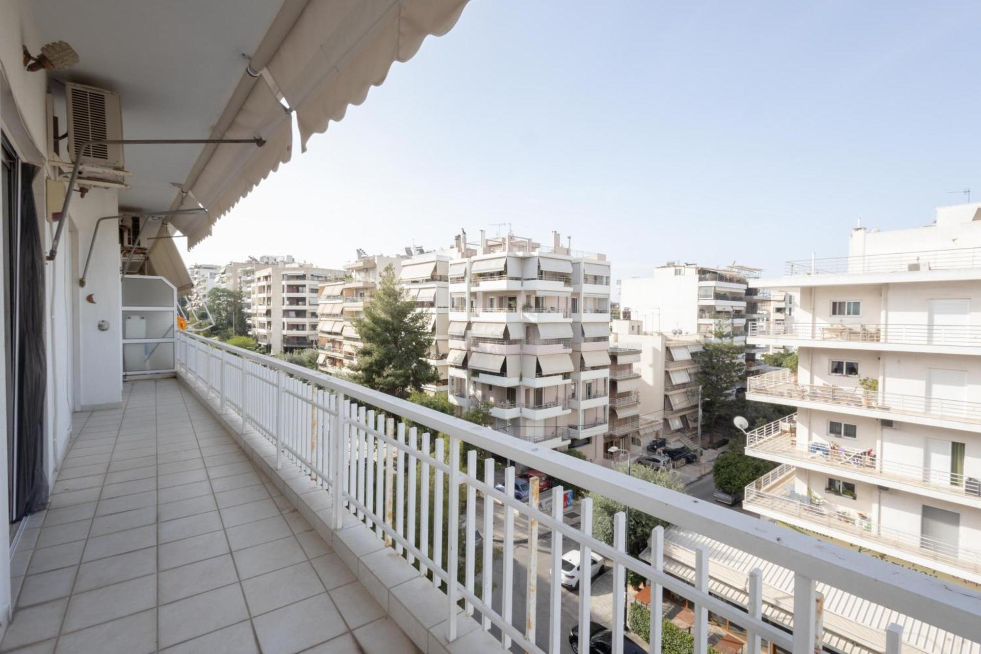A Luxury & Comfortable Apt In Athens Luaran gambar