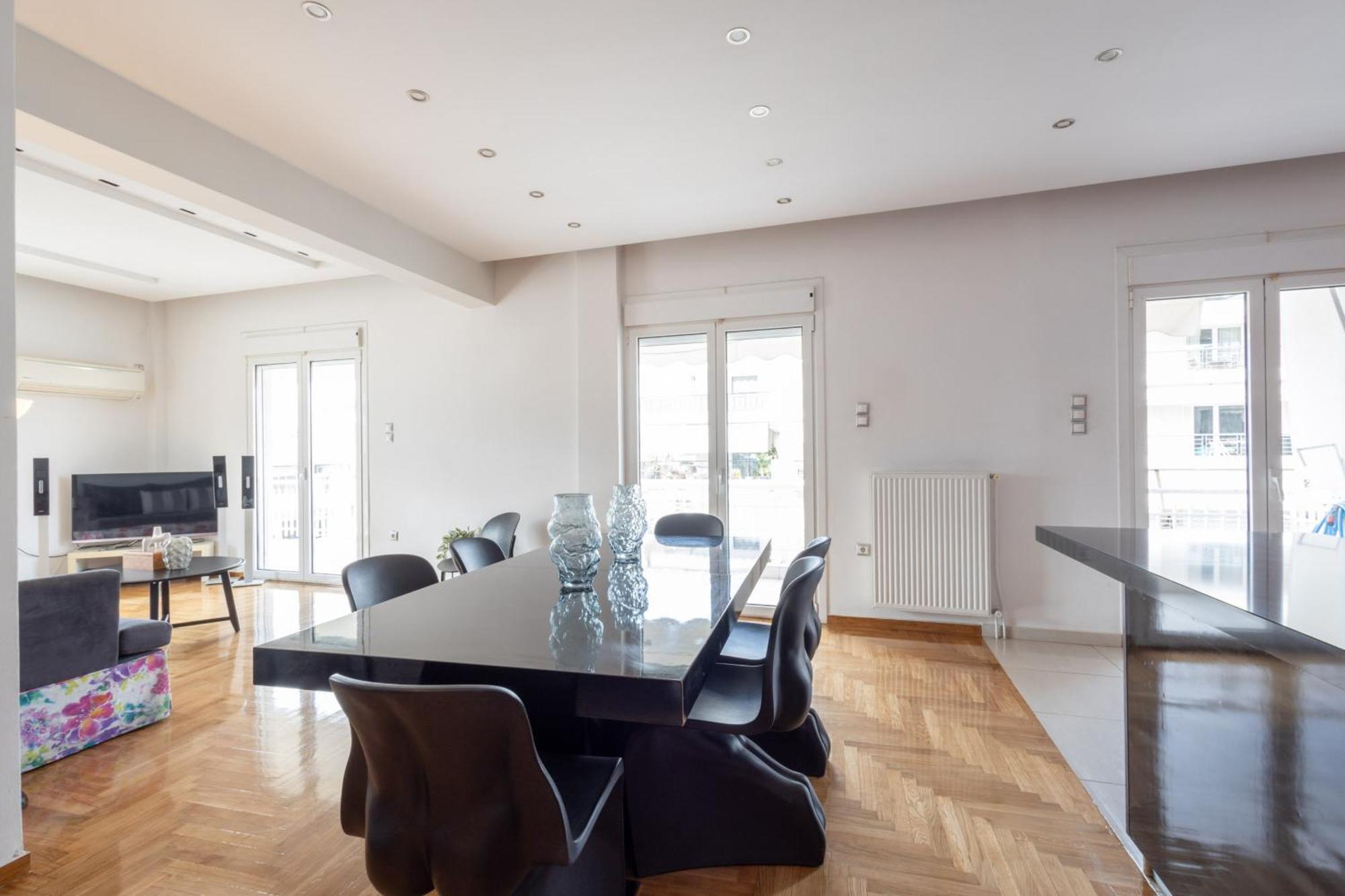 A Luxury & Comfortable Apt In Athens Luaran gambar